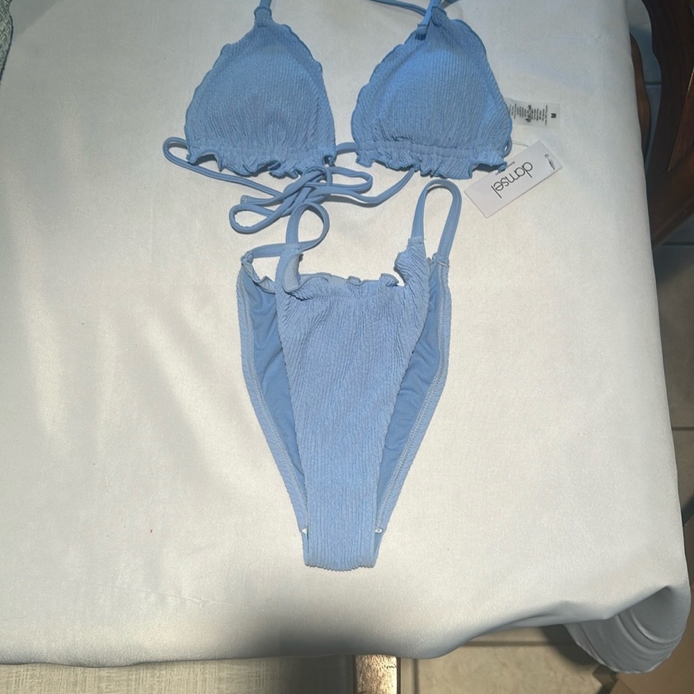 Light Blue Ruffled Bikini Set - Picture 4 of 6